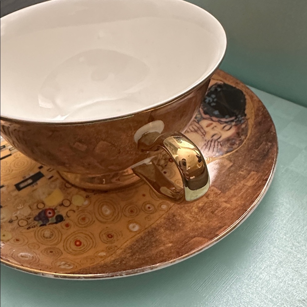 Can Yao England Collection Gustav Klimt's The Kiss Ceramic Coffee Tea Mug Set - Picture 5 of 6